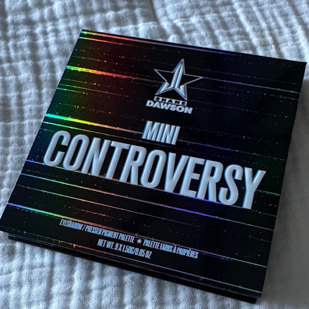 Jeffree Star Mini Controversy Palette with Rainbow Accents